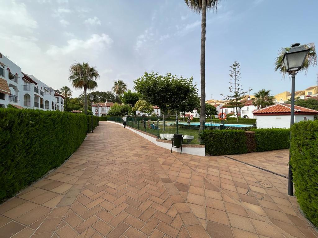 Precioso Apartamento Con Ubicacion Perfecta En Playa Islantilla Exterior foto